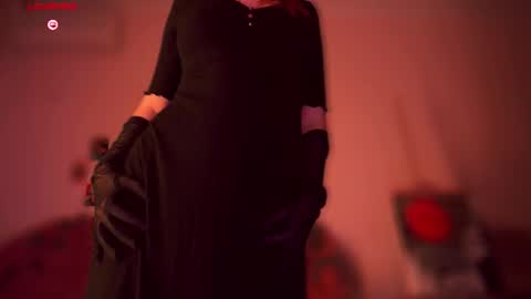 Alice online show from November 30, 9:22 pm