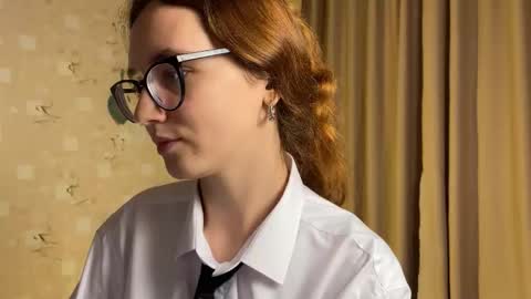 Hey Im Alice  online show from November 26, 10:17 pm