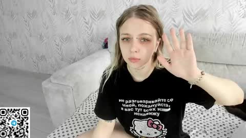 alice_halle online show from May 21, 7:48 am
