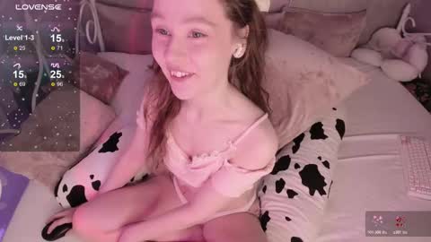 Alice online show from November 20, 5:43 pm