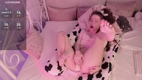 Alice online show from November 29, 2:36 pm