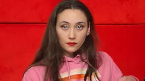 Snapshot of alice_munro chatting on February 17, 1:15 am AliceMunro online show from February 17, 1:15 am