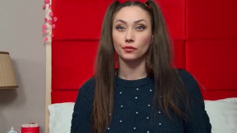 Snapshot of alice_munro chatting on February 26, 12:09 am AliceMunro online show from February 26, 12:09 am