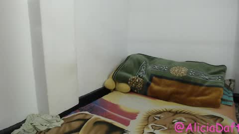 Alicia Aldara online show from April 7, 9:44 am