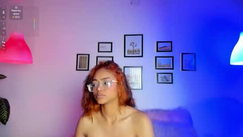 alice_simmons online show from March 18, 6:14 pm