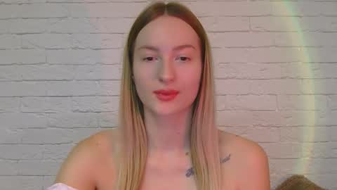 Alice online show from October 8, 5:30 pm