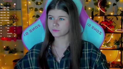 Alice online show from November 8, 10:35 pm