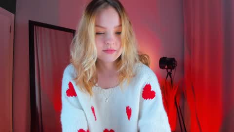 Alice  online show from January 29, 1:38 pm