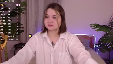 Alice  online show from February 24, 6:58 pm