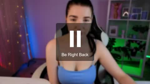 alicechanell online show from June 13, 4:01 am