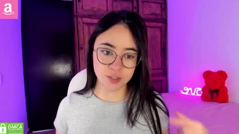 Aliceee  ..   97YP9VWGZHrefnav wishlist lists 1 online show from May 25, 12:44 pm