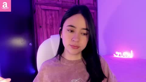Snapshot of alicee_2 chatting on March 1, 4:11 pm Aliceee  ..   97YP9VWGZHrefnav wishlist lists 1 online show from March 1, 4:11 pm
