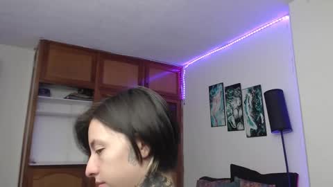 alicee_logan_ online show from October 8, 1:57 am