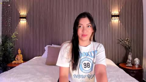Snapshot of alicehanz_ chatting on October 5, 4:32 am Alice online show from October 5, 4:32 am