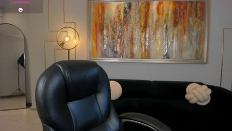 Alice online show from April 7, 10:34 pm