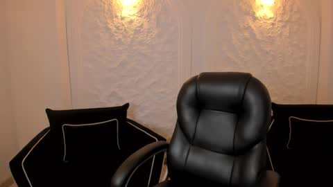 Alice online show from September 21, 4:22 pm