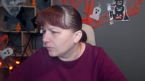 Snapshot of aliceinks chatting on October 19, 6:18 am AliceInks online show from October 19, 6:18 am