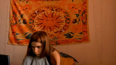 Alice online show from April 1, 1:41 pm