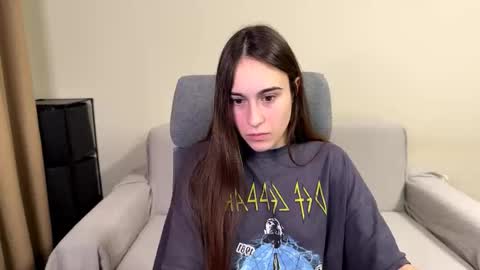 alicekollt online show from March 3, 9:44 pm