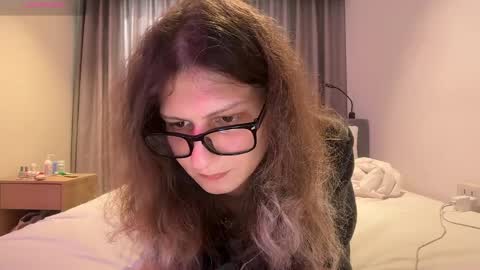 AlicePinkhead online show from March 27, 8:26 am