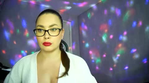 AlicexFresh online show from October 13, 11:01 am