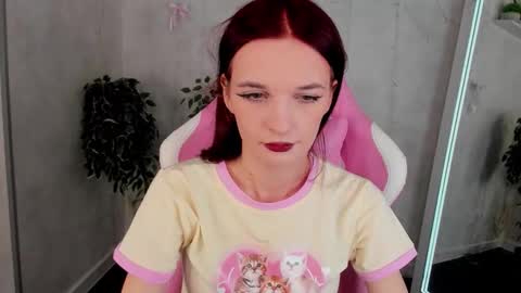 Alicia Adams online show from January 14, 12:51 am