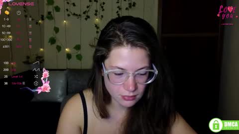 Alicia online show from September 26, 11:51 am