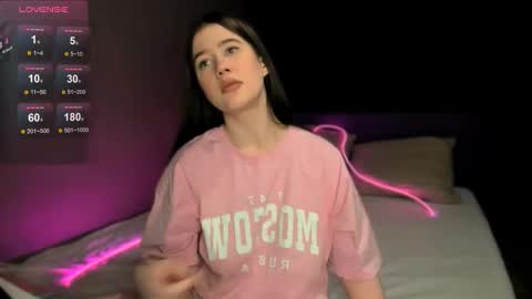 Alicia online show from September 10, 1:34 pm