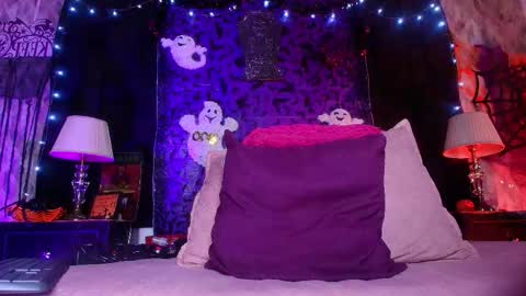 Alicia Kyse  online show from October 11, 3:44 am