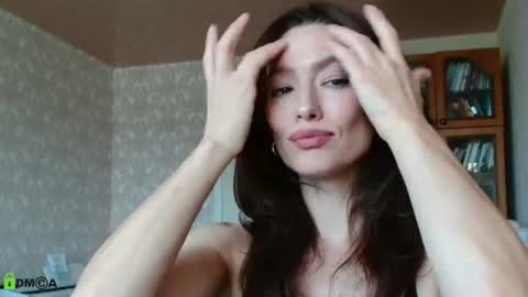Alicia online show from July 5, 8:54 am