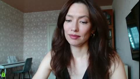 Alicia online show from July 24, 9:50 am