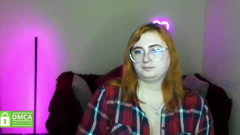 Alicia online show from October 31, 12:38 pm