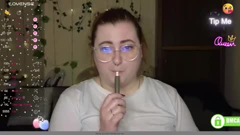 Alicia online show from March 3, 7:37 am