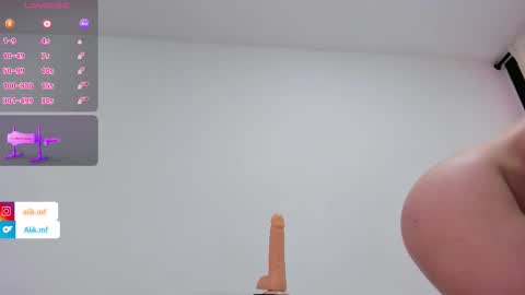 aliciakozlov online show from January 31, 7:55 pm