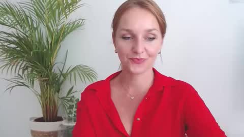 Alicia online show from September 15, 1:12 pm