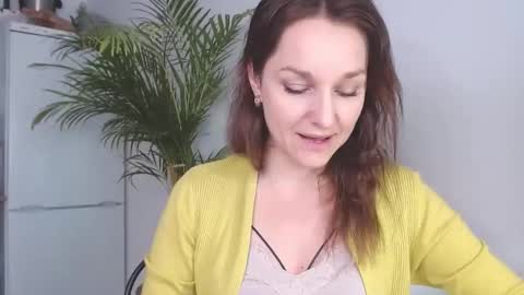 Alicia online show from January 27, 11:00 am