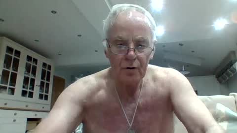 Alickadoo online show from June 28, 9:55 pm