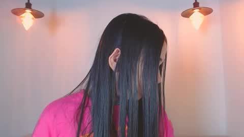    online show from March 18, 2:17 am