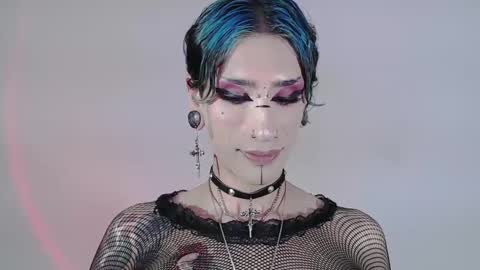     online show from March 4, 5:11 am