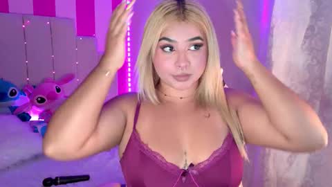 Aliice Brown online show from December 17, 5:25 am