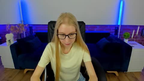 Alina online show from September 16, 5:54 am