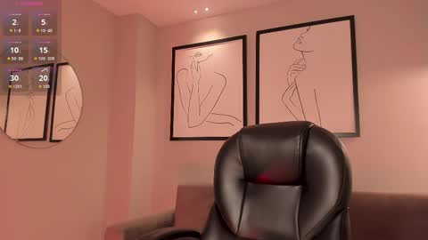 alinakravitz_ online show from October 29, 4:09 pm