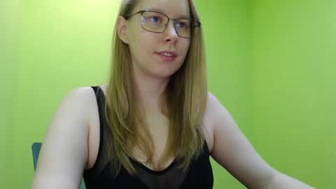alinasei online show from May 11, 12:01 pm