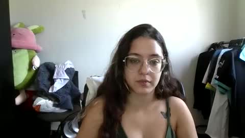 Aline online show from May 26, 1:39 pm