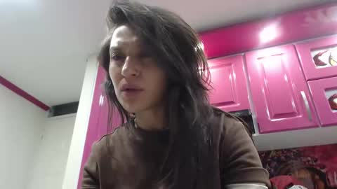 alipetite online show from April 29, 11:42 pm