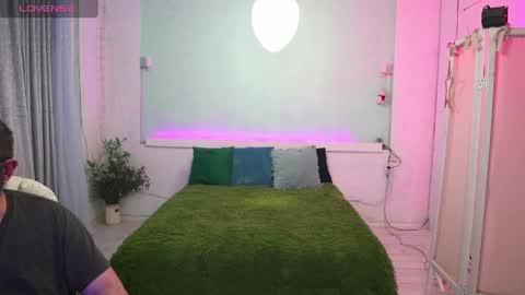 Alisa Aleks online show from April 2, 5:31 pm