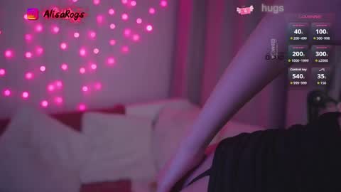 Alisarogs online show from April 12, 10:47 pm