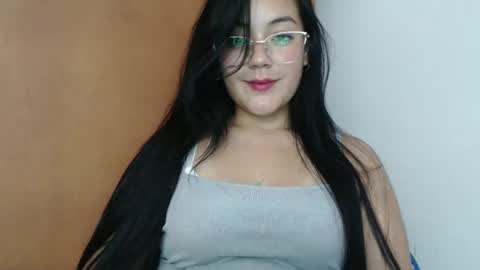 alisha_9997 online show from May 21, 9:32 pm