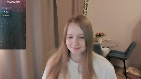 Alya online show from May 15, 8:49 pm