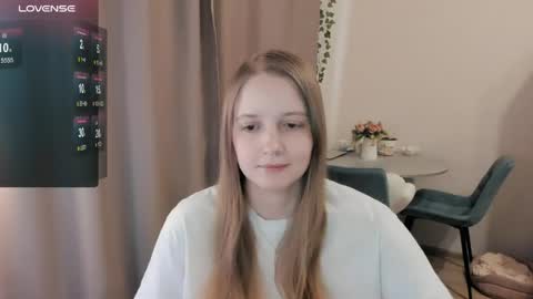 Alya online show from June 6, 4:46 pm
